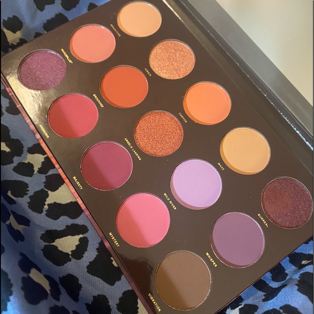 Hipdot Zion Eyeshadow Palette
